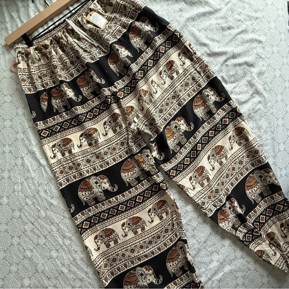 Thai Elephant Print Boho Pants – Size 2XL New with Tags - Picture 4 of 8
